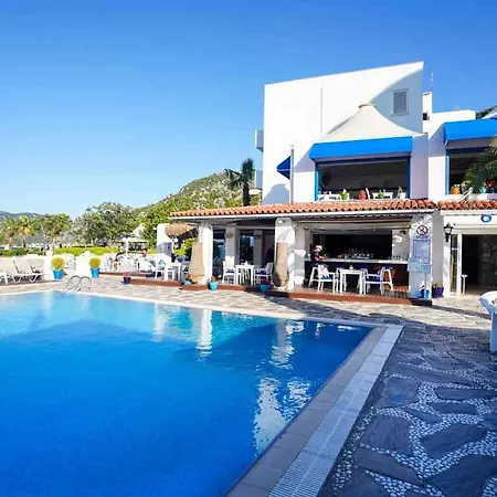 酒店 Casa Blanca (adults Only) 3*